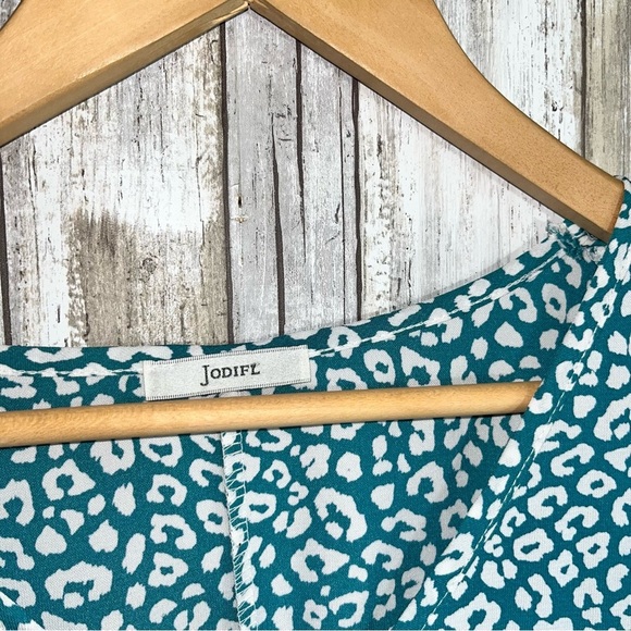 Jodifl Teal The End Oversized Blouse - Picture 5 of 6